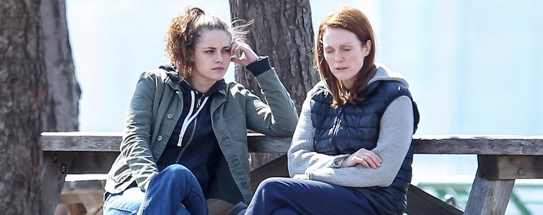 Kristen Stewart and Julianne Moore take a Walk in the Park for "Still Alice"